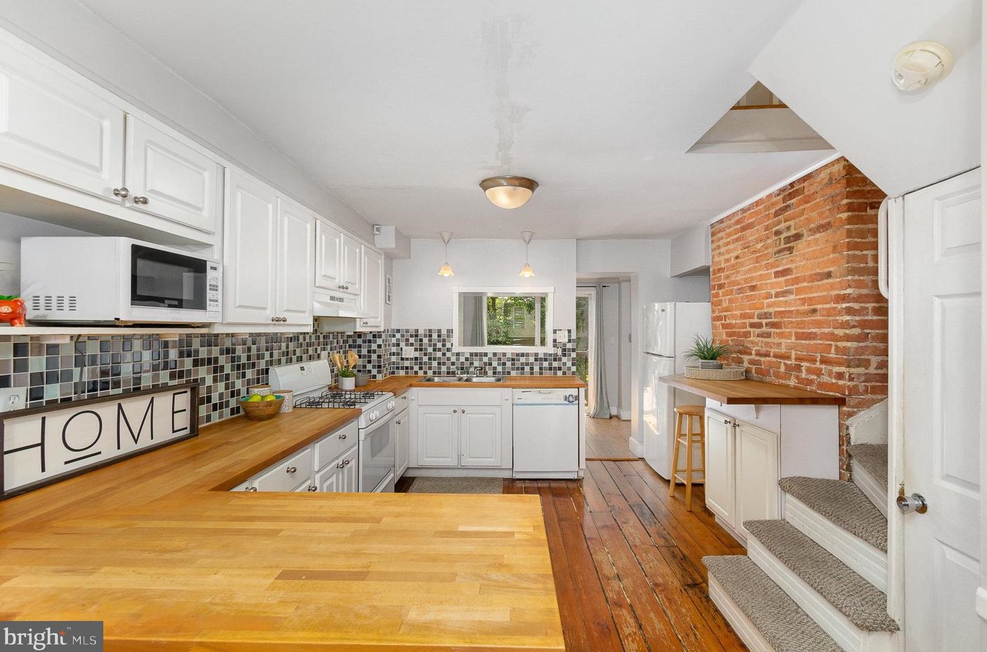 913 Mchenry St, Baltimore MD 21223-2901 exterior