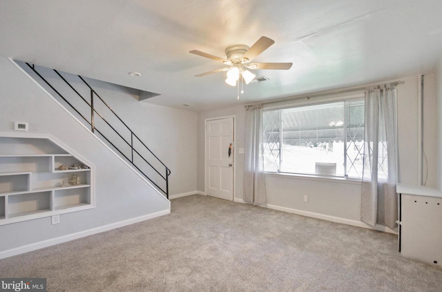 2813 Hollins Ferry Rd, Baltimore, MD 21230