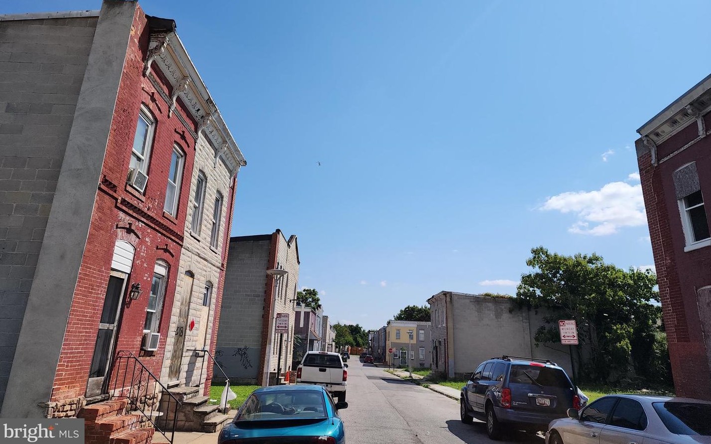 2027 Christian St, Baltimore MD  21223-2935 exterior