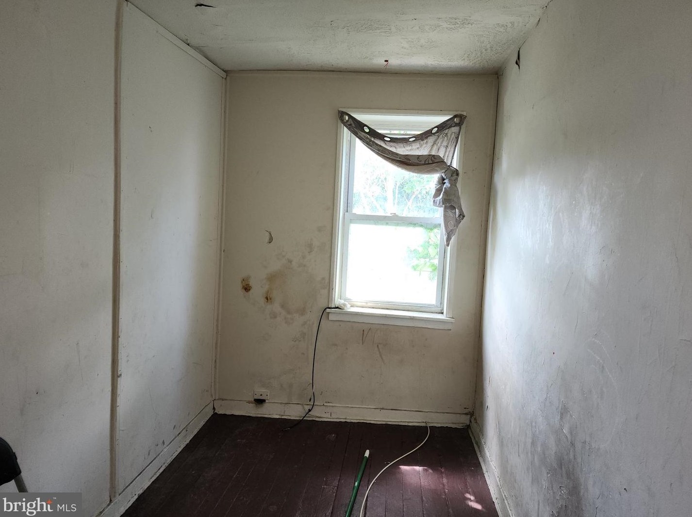 2027 Christian St, Baltimore MD  21223-2935 exterior