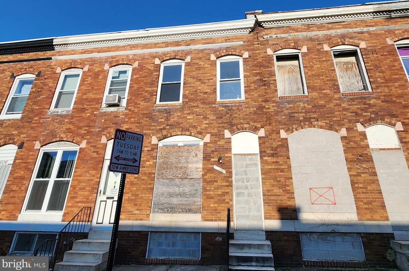 610 Glenolden Ave, Baltimore, MD 21216-4711