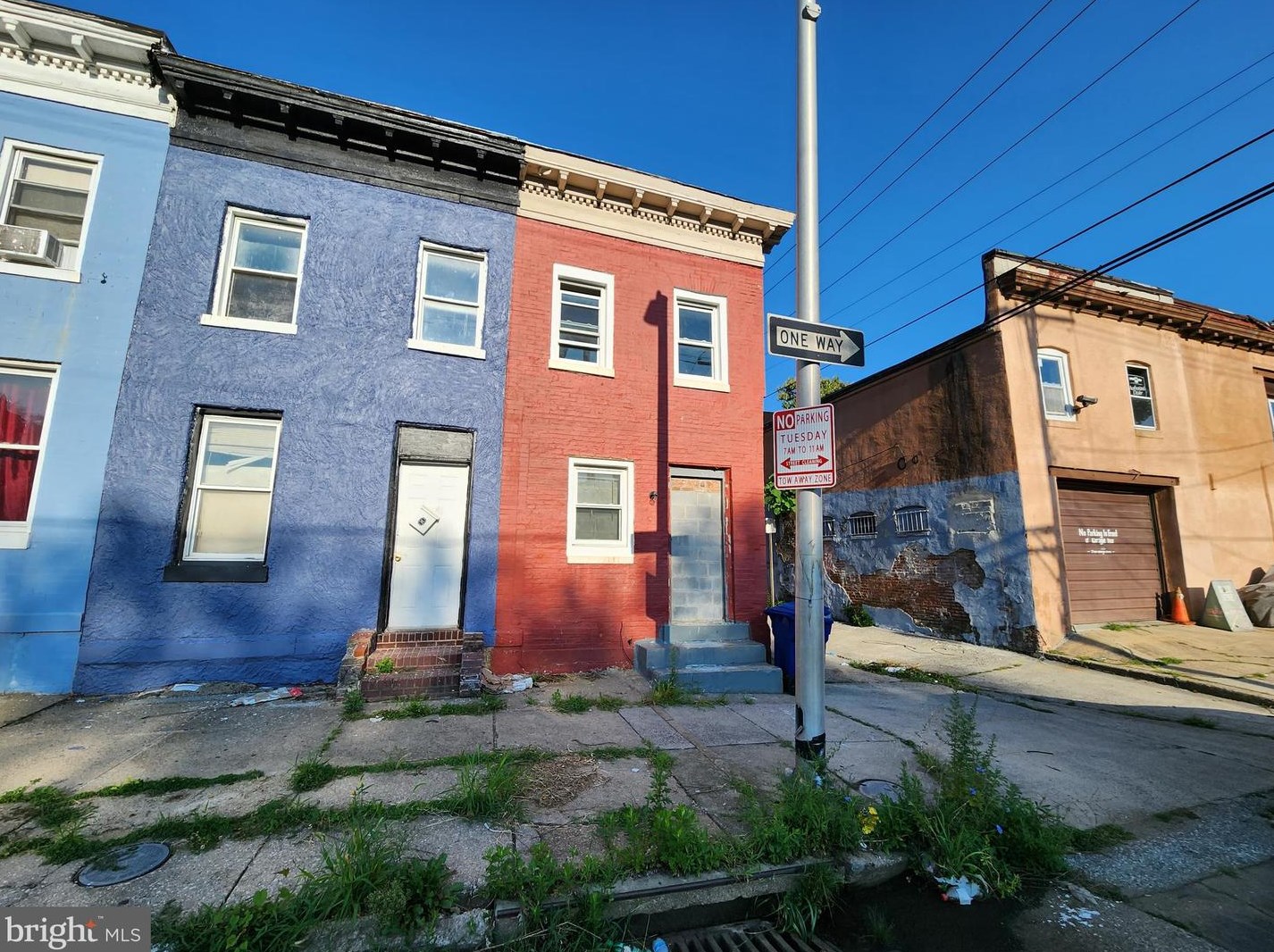 808 Dukeland St, Baltimore, MD 21216-4709