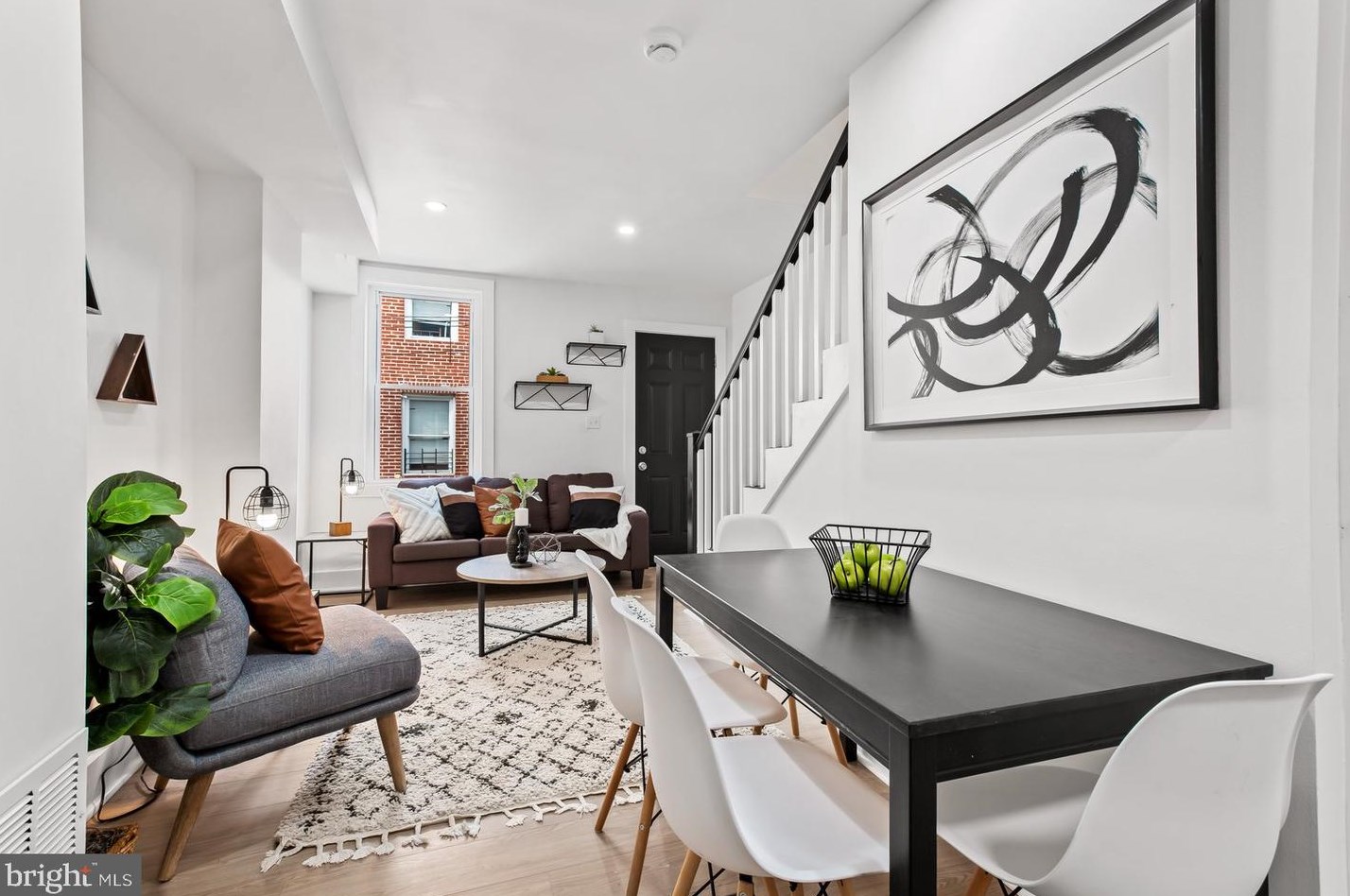 847 Reinhart St, Baltimore, MD 21230-2313
