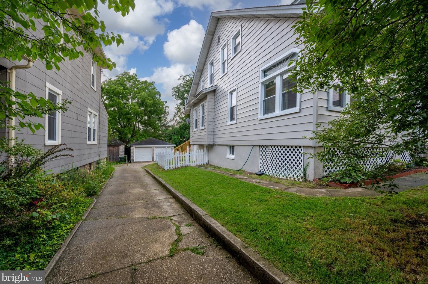 2909 Shirey Ave, Baltimore, MD 21214-2551