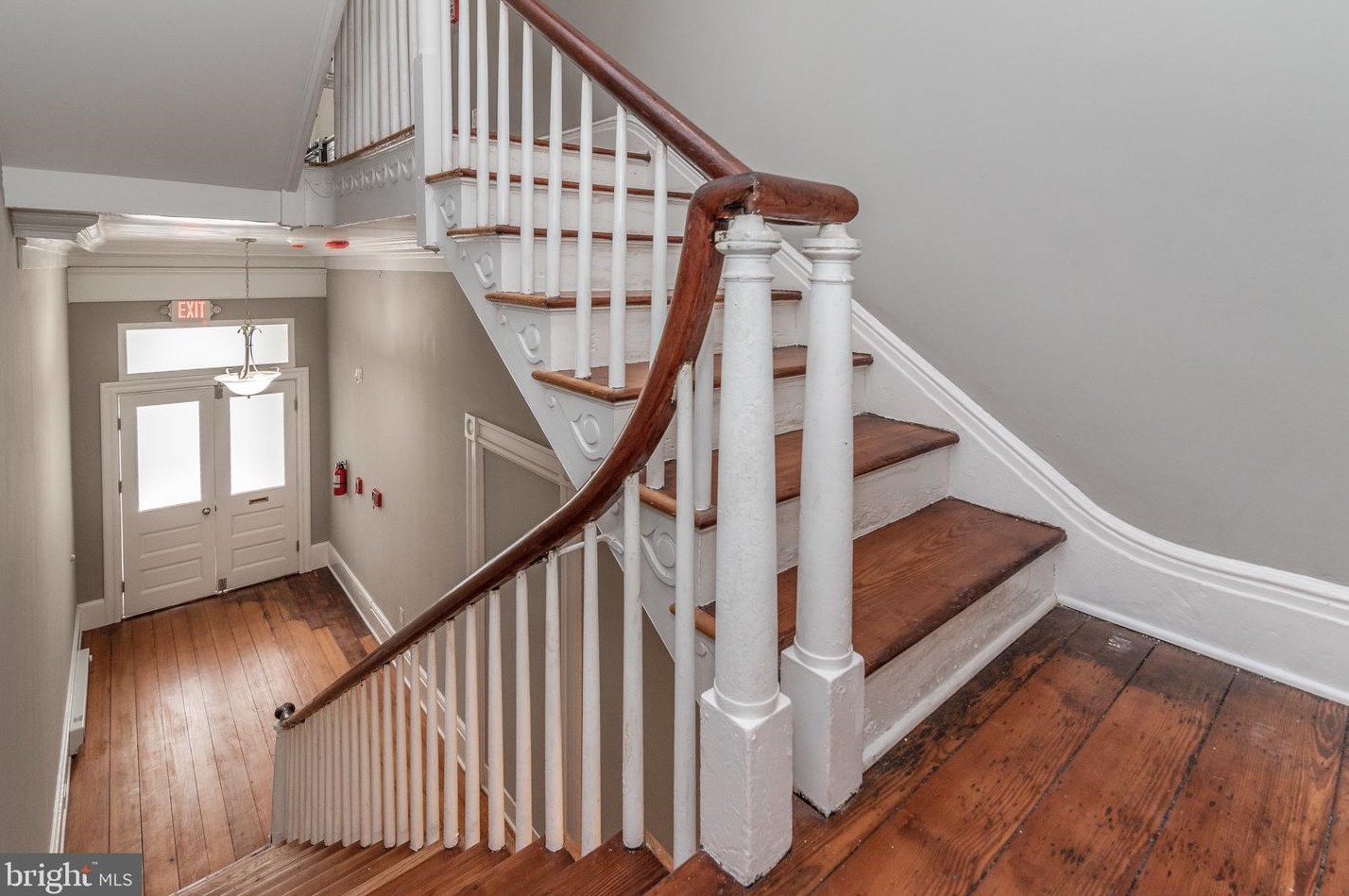 108 W Saratoga St #6, Baltimore, MD 21201