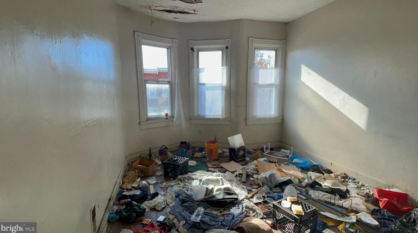 1737 Carey St, Baltimore MD  21217-1715 exterior