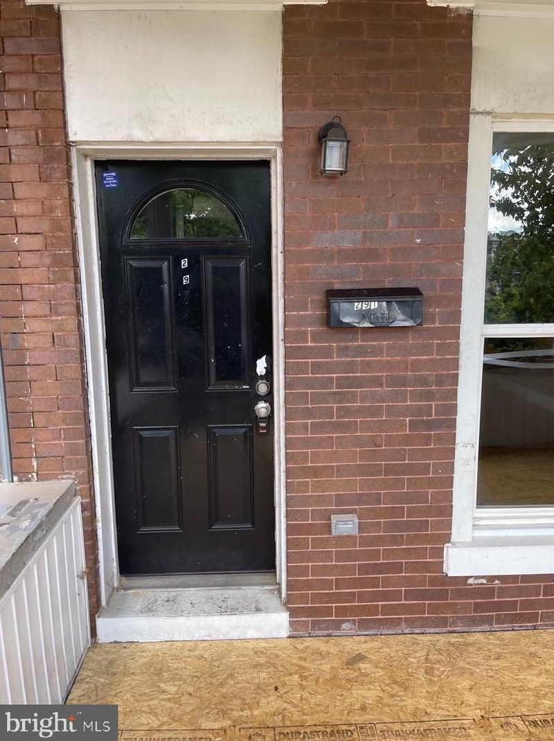 2912 Erdman Ave, Baltimore, MD 21213-1140