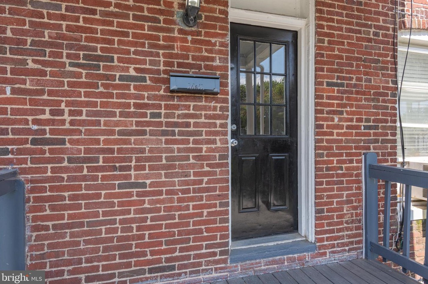 738 Denison St, Baltimore, MD 21229
