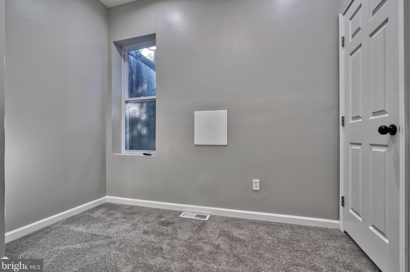 1744 Moreland Ave, Baltimore MD  21216-3707 exterior
