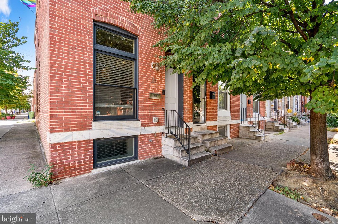 37 Linwood Ave, Baltimore, MD 21224-1246