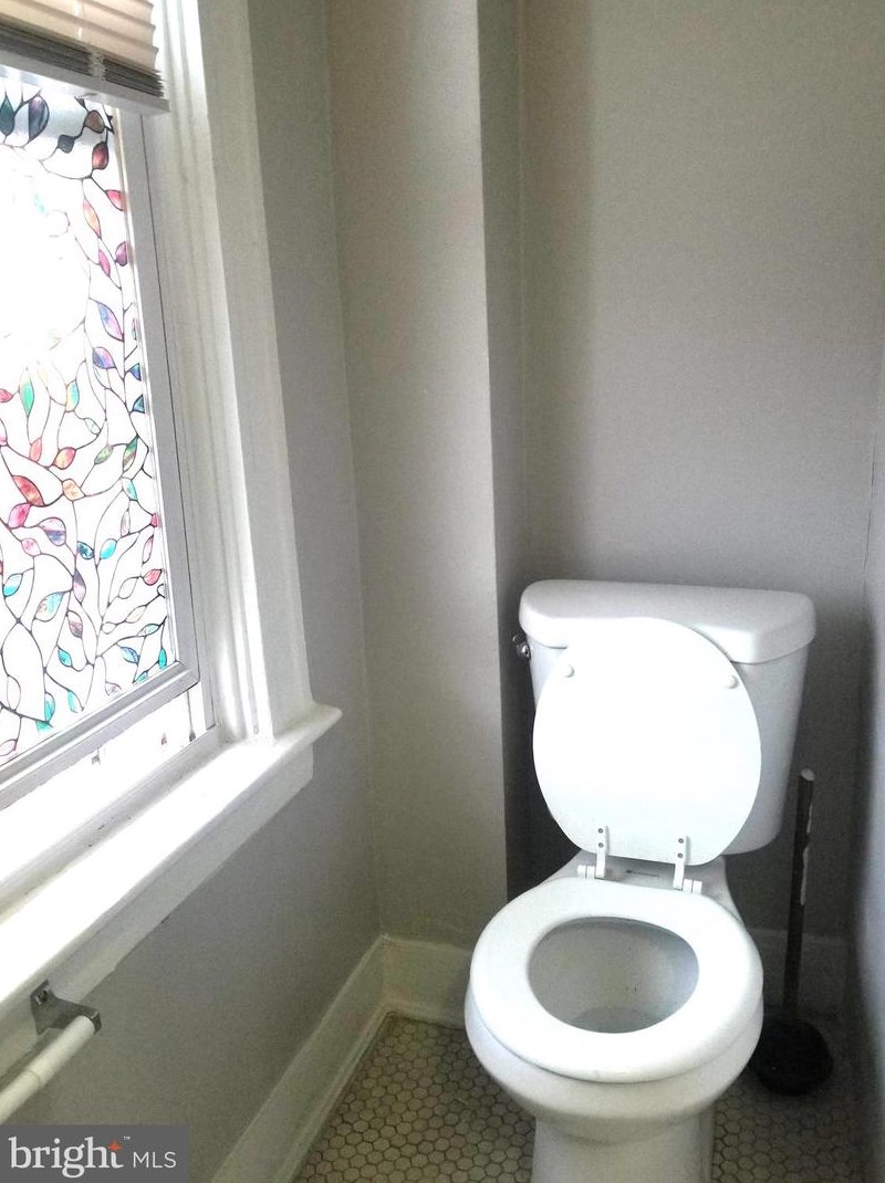 4308 Belair Rd, Baltimore MD  21213-1208 exterior