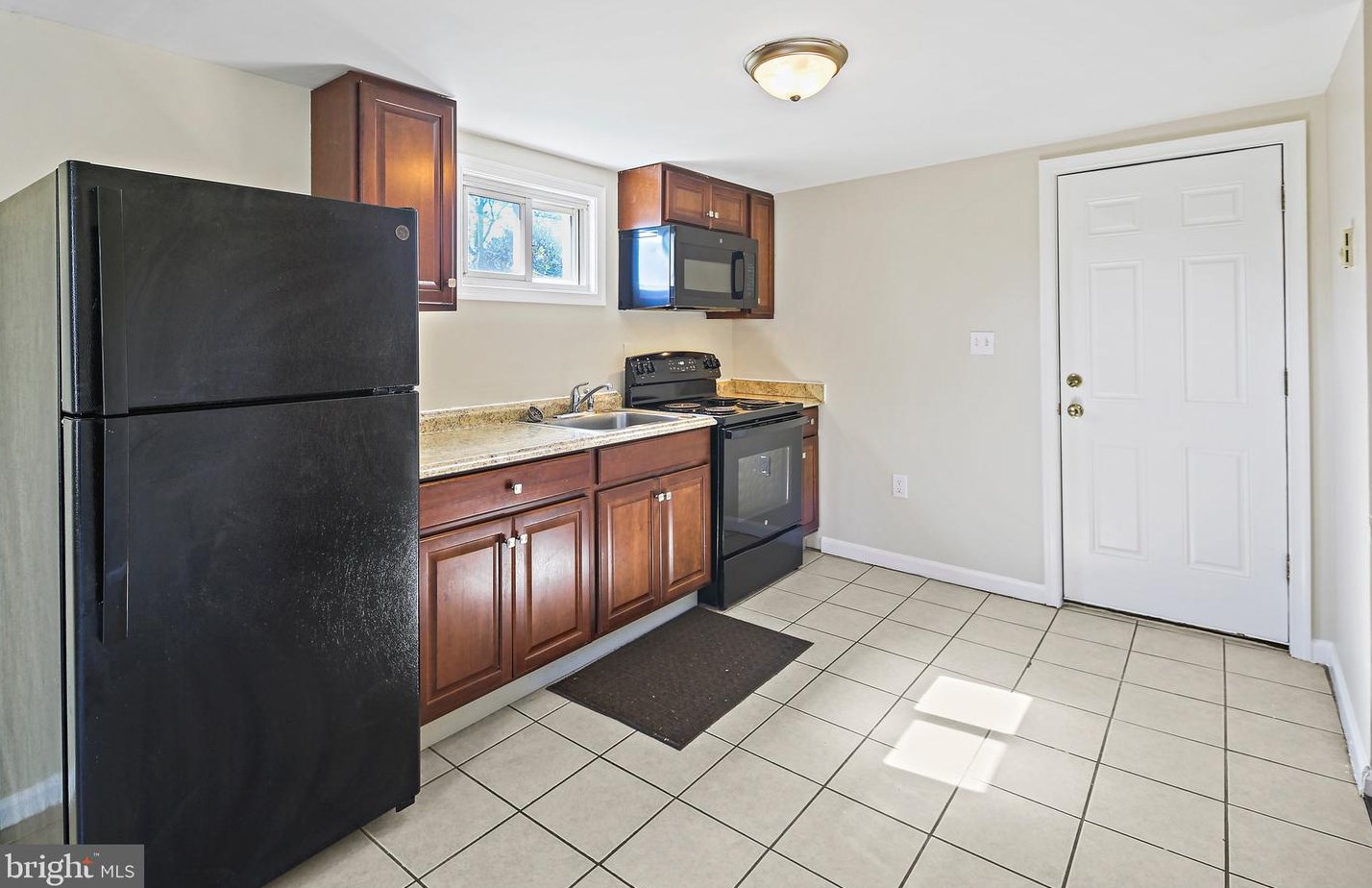 3815 Belle Ave, Baltimore MD 21207-7101 exterior