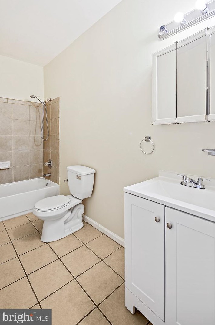 3815 Belle Ave, Baltimore MD 21207-7101 exterior