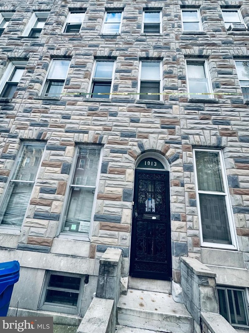 1013 Brantley Ave, Baltimore, MD 21217-2406