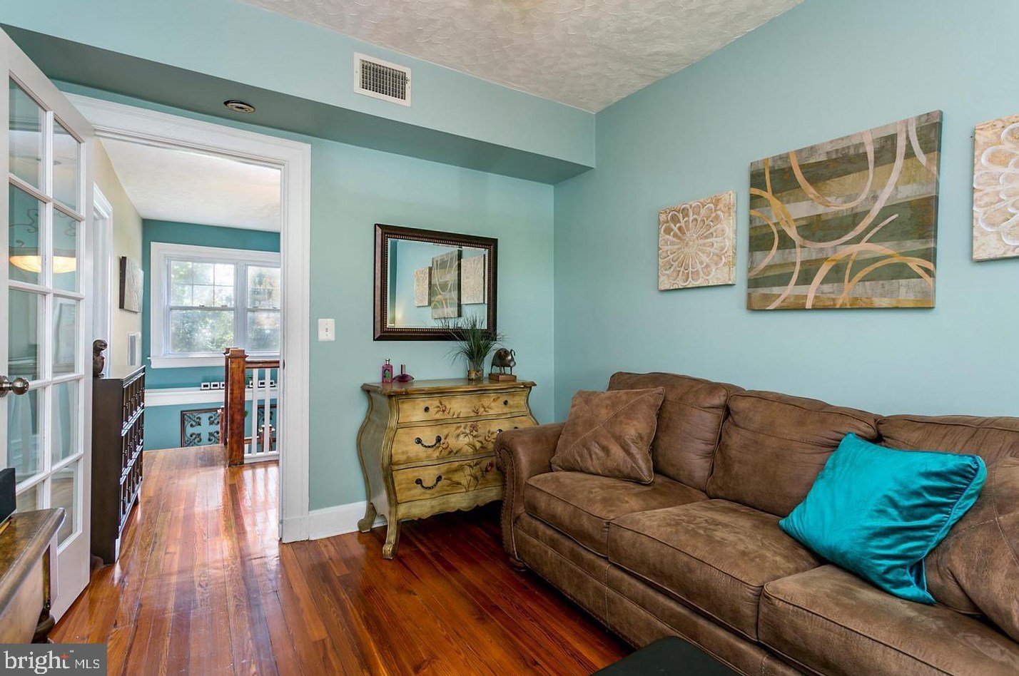 3205 Howard Park Ave, Baltimore MD 21207-6741 exterior