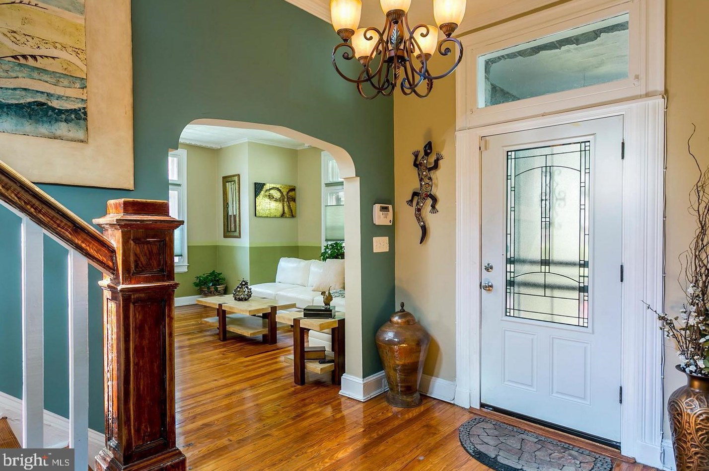 3205 Howard Park Ave, Baltimore, MD 21207-6742