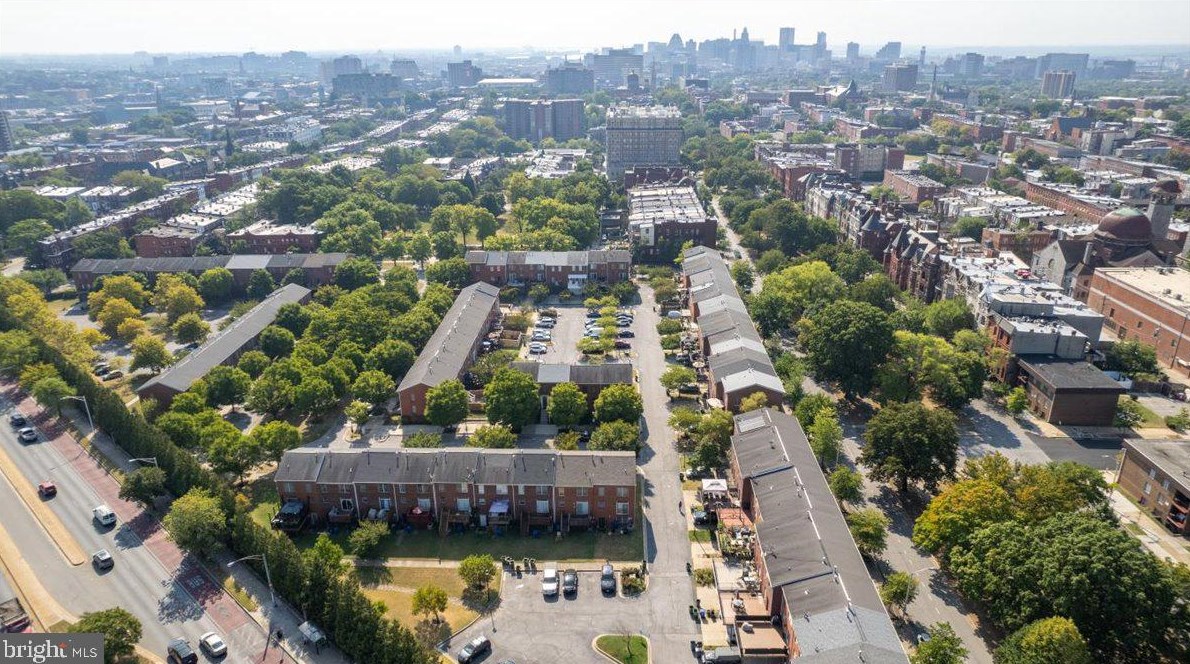 213 Presstman St, Baltimore MD  21217-4358 exterior