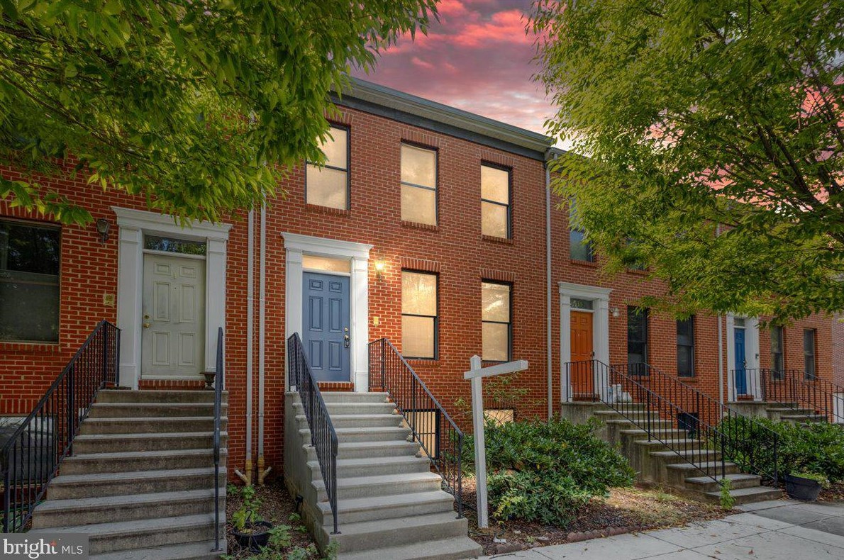 213 Presstman St, Baltimore, MD 21217-4358