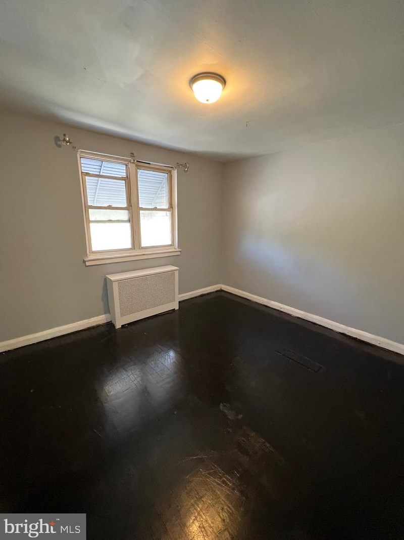 3902 8th St, Baltimore MD  21225-2116 exterior
