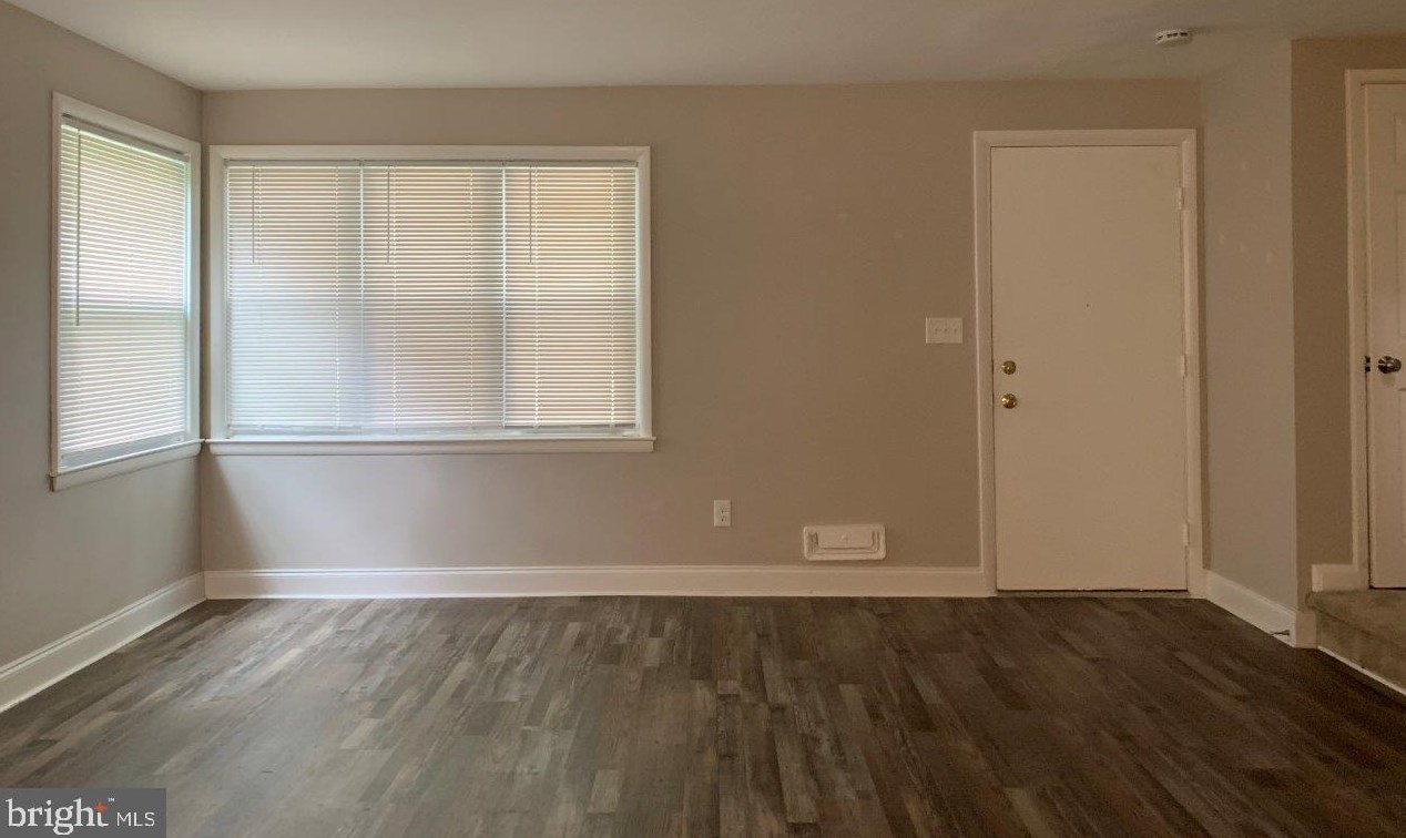 803 Reverdy Rd, Baltimore, MD 21212-3220