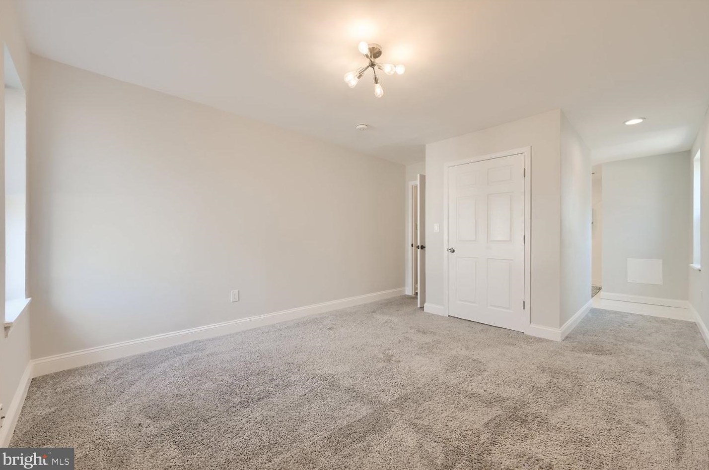 1927 Guilford Ave, Baltimore MD  21218-6139 exterior