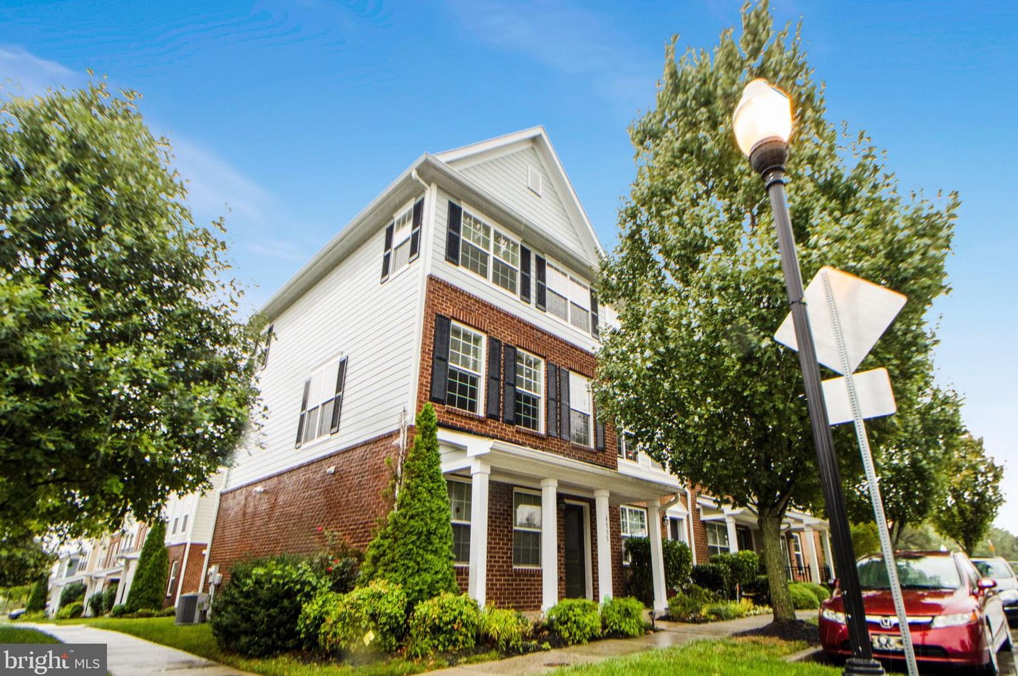 4535 Maple Wood Dr, Baltimore, MD 21229-2487