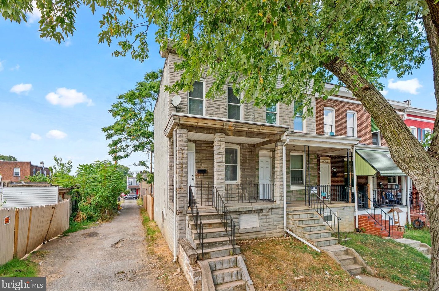1502 Plum St, Baltimore, MD 21226-1326