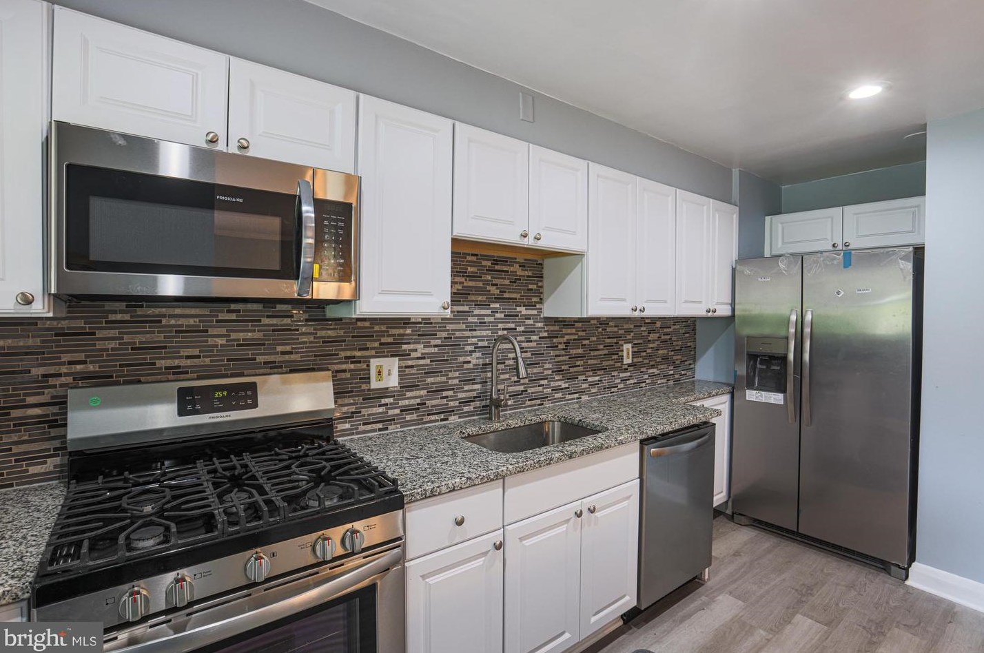 4902 Lindsay Rd, Baltimore MD 21229-1201 exterior