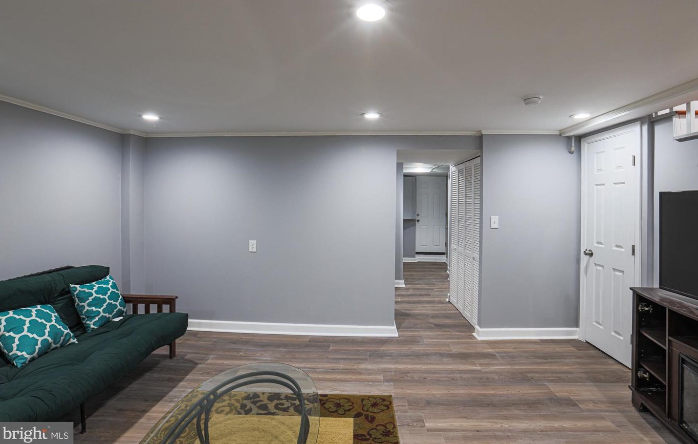 4902 Lindsay Rd, Baltimore MD 21229-1201 exterior