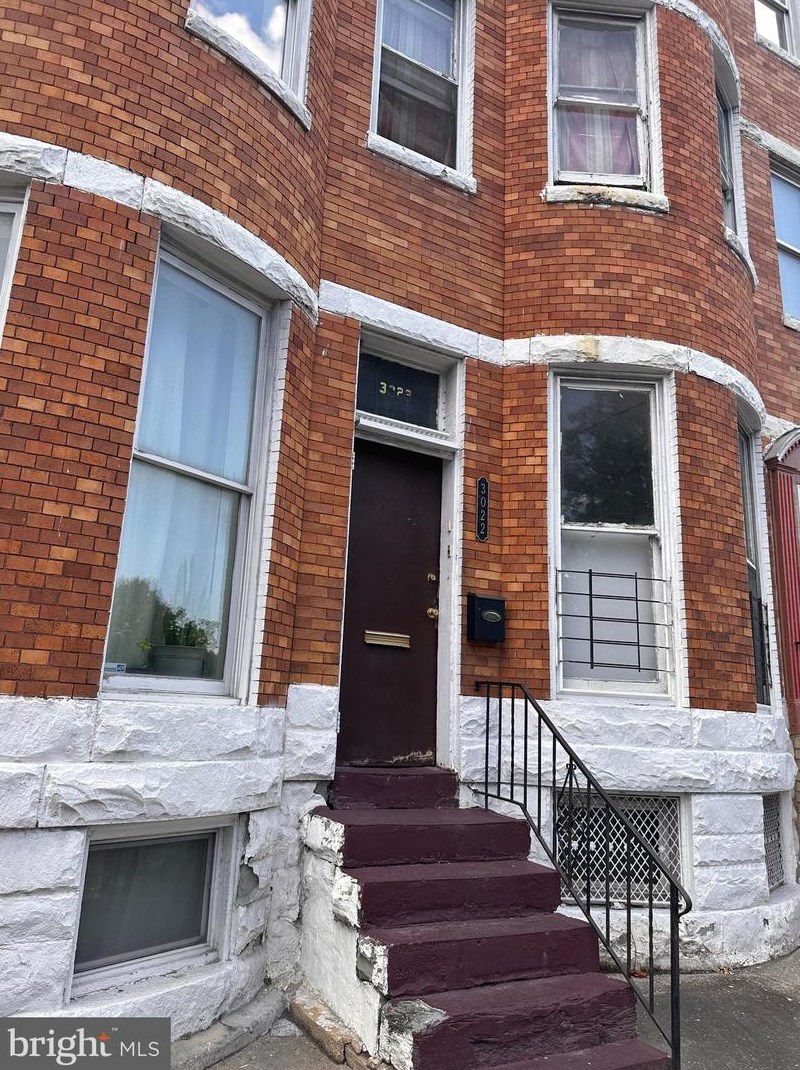 3022 Auchentoroly Ter, Baltimore, MD 21217-1903