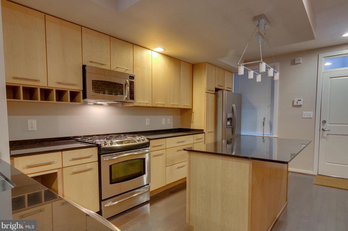 9 N Decker Ave, Baltimore, MD 21224