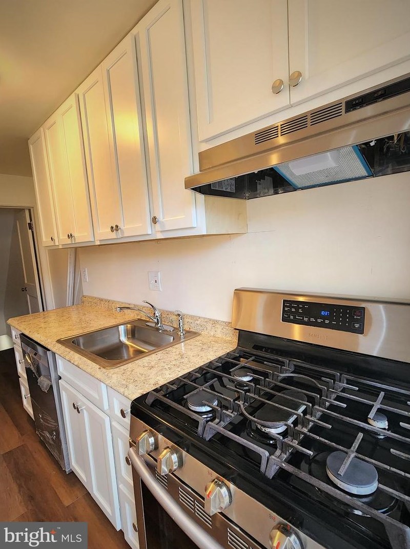 3712 Elmley Ave, Baltimore, MD 21213