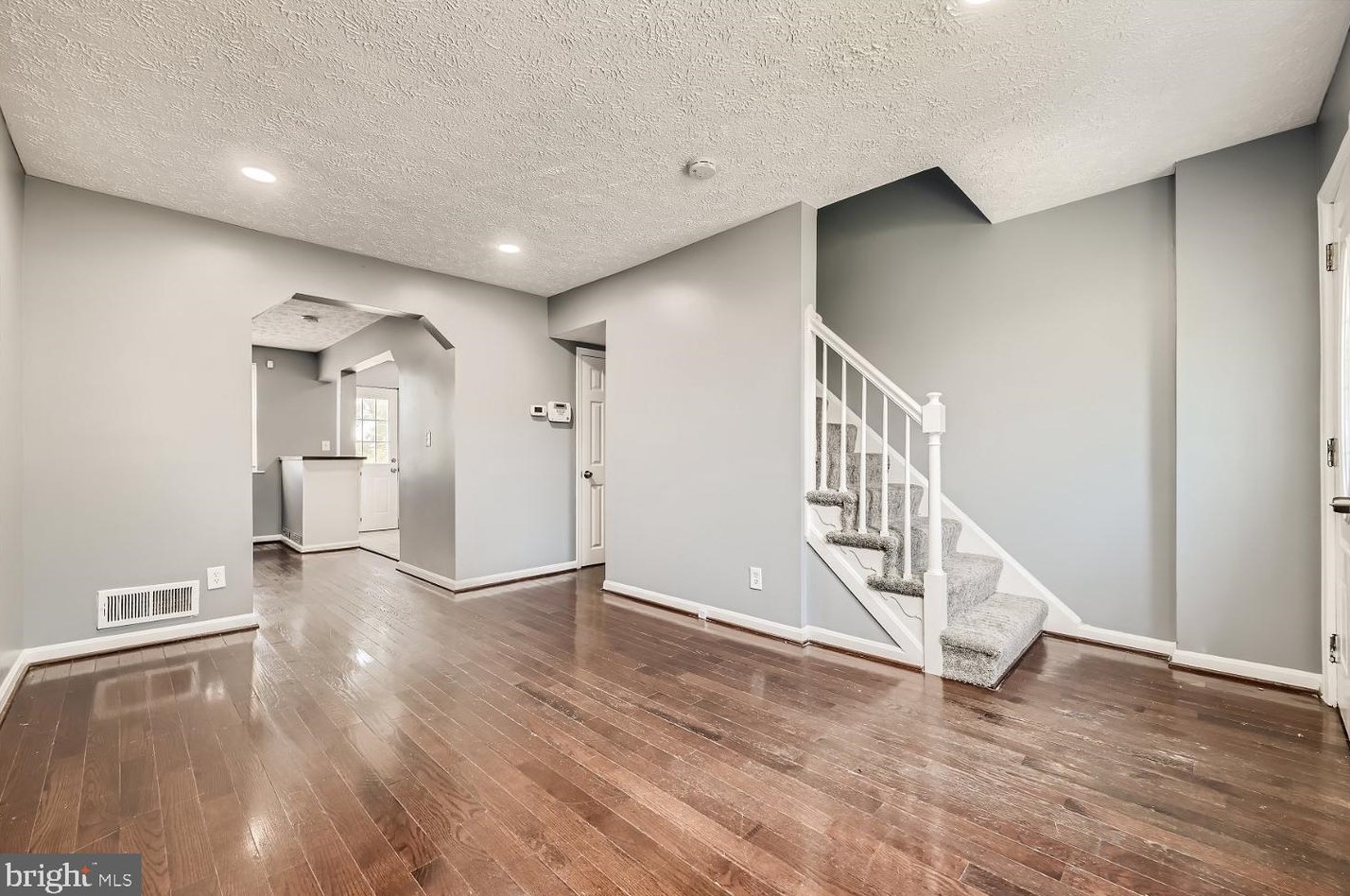 2121 Harman Ave, Baltimore, MD 21230-1512