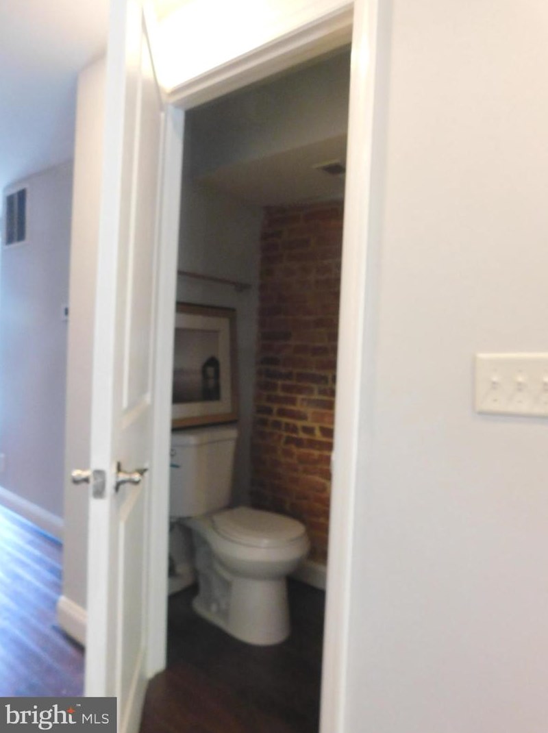 2619 Violet Ave, Baltimore MD  21215-7740 exterior