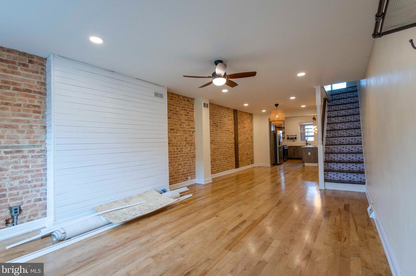 130 Highland Ave, Baltimore MD  21224-2344 exterior
