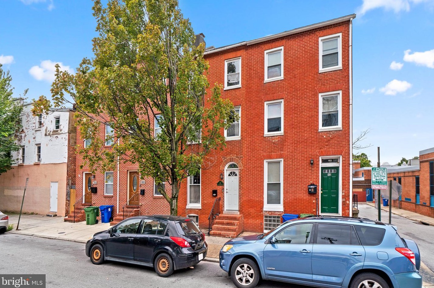 42 Poppleton St, Baltimore, MD 21201-1032