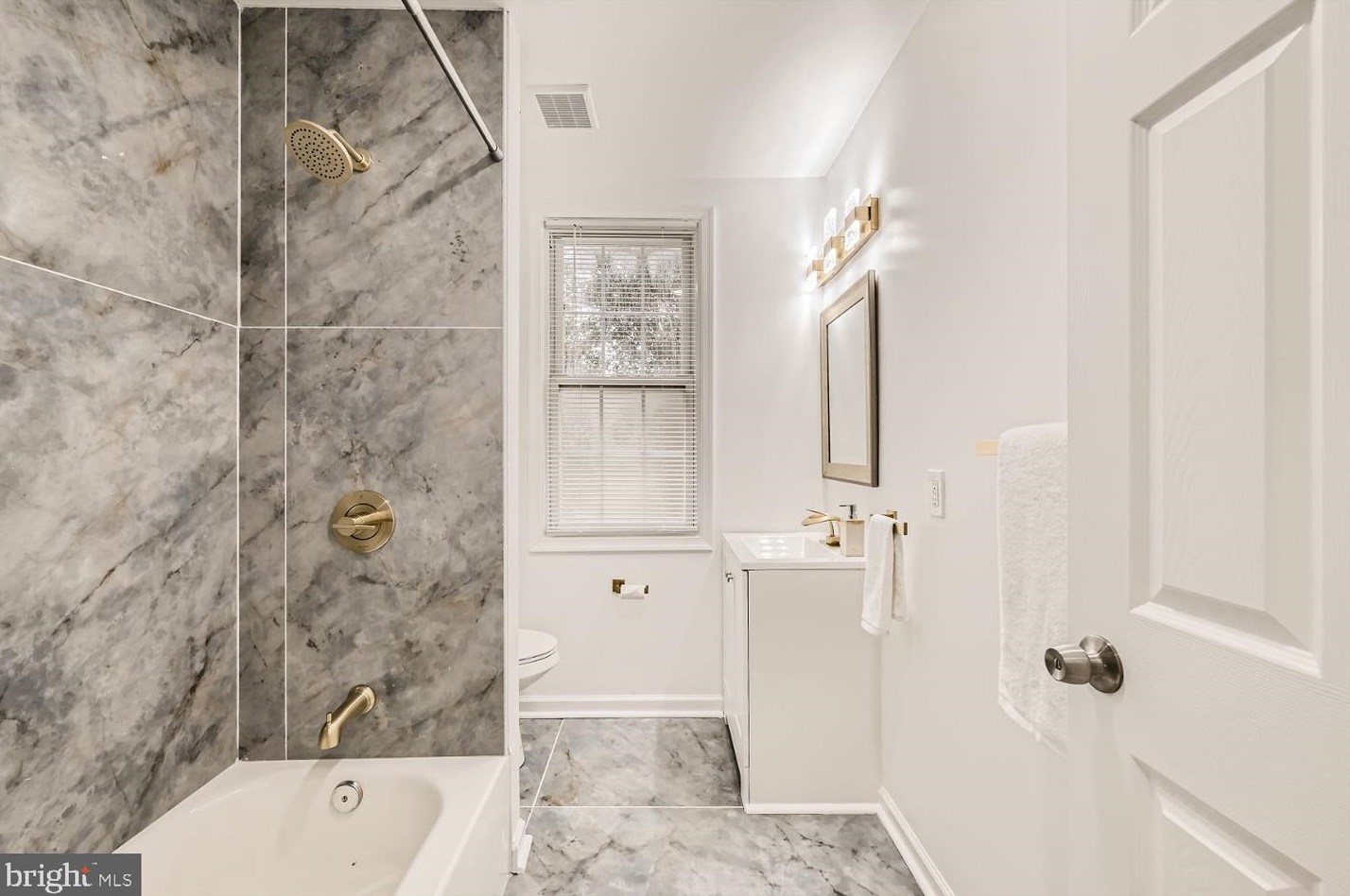 4504 Powell Ave, Baltimore MD  21206-2741 exterior