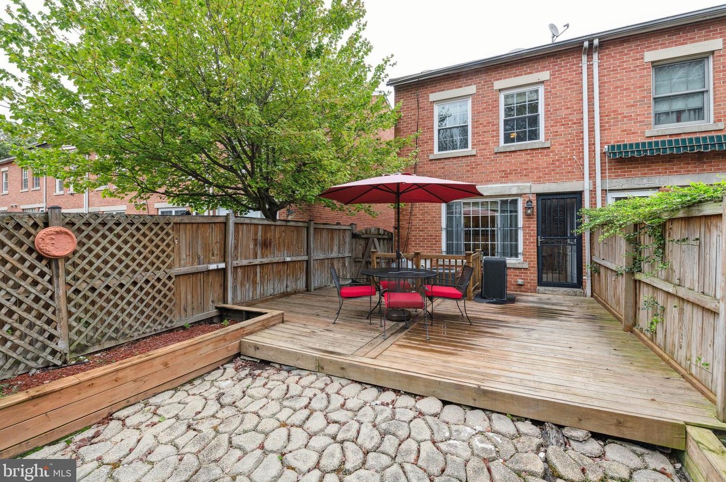 14 Wolfe St, Baltimore MD  21213-3237 exterior