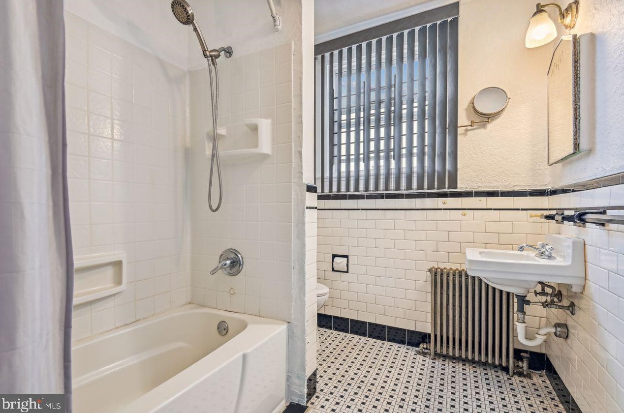 4353 Sheldon Ave, Baltimore MD 21206-6436 exterior