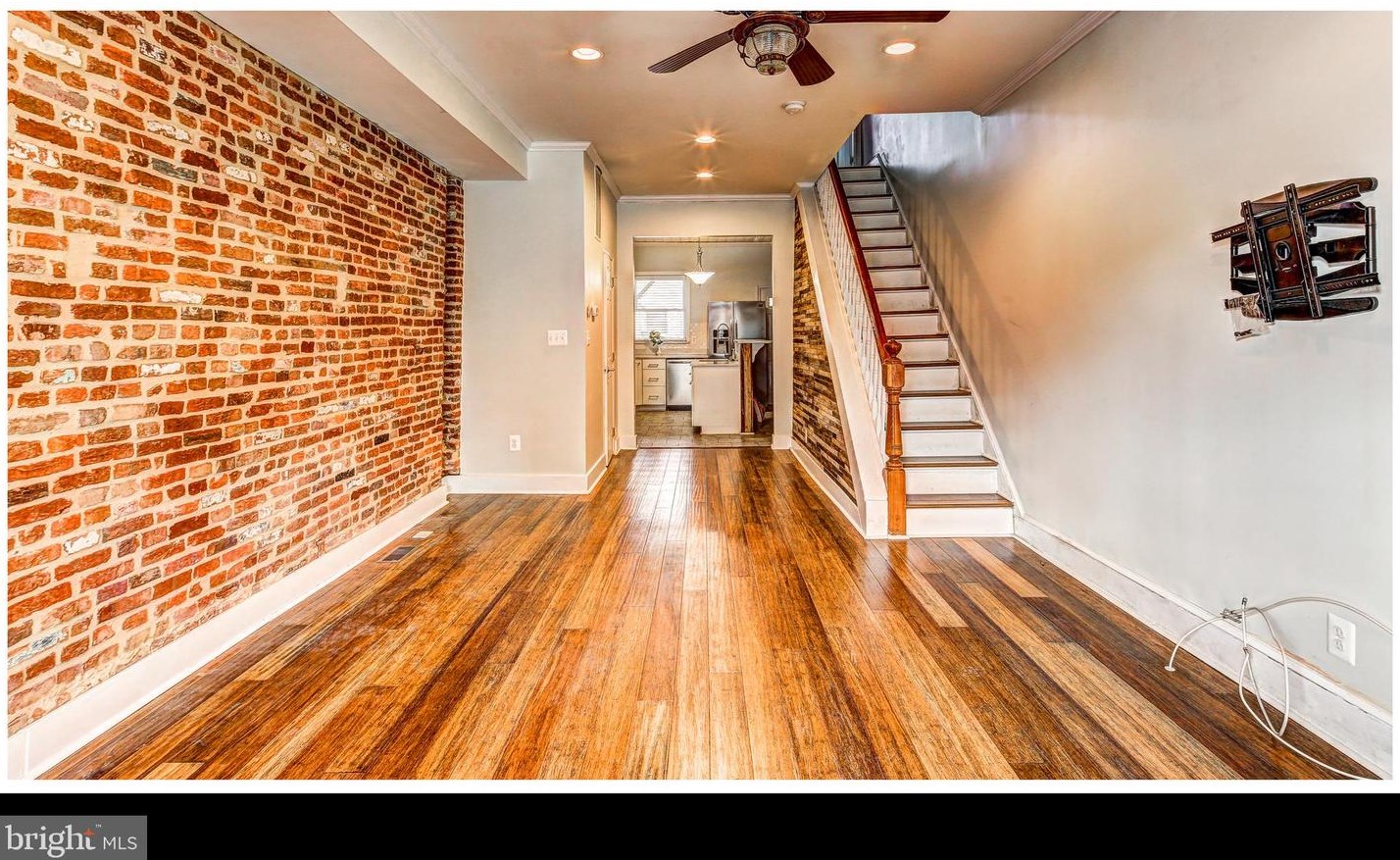 812 Clinton St, Baltimore MD  21224-4028 exterior