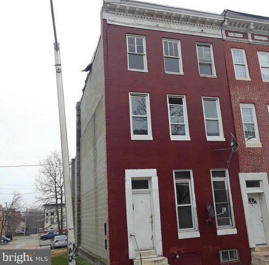 21 Gilmor St, Baltimore, MD 21223-1713