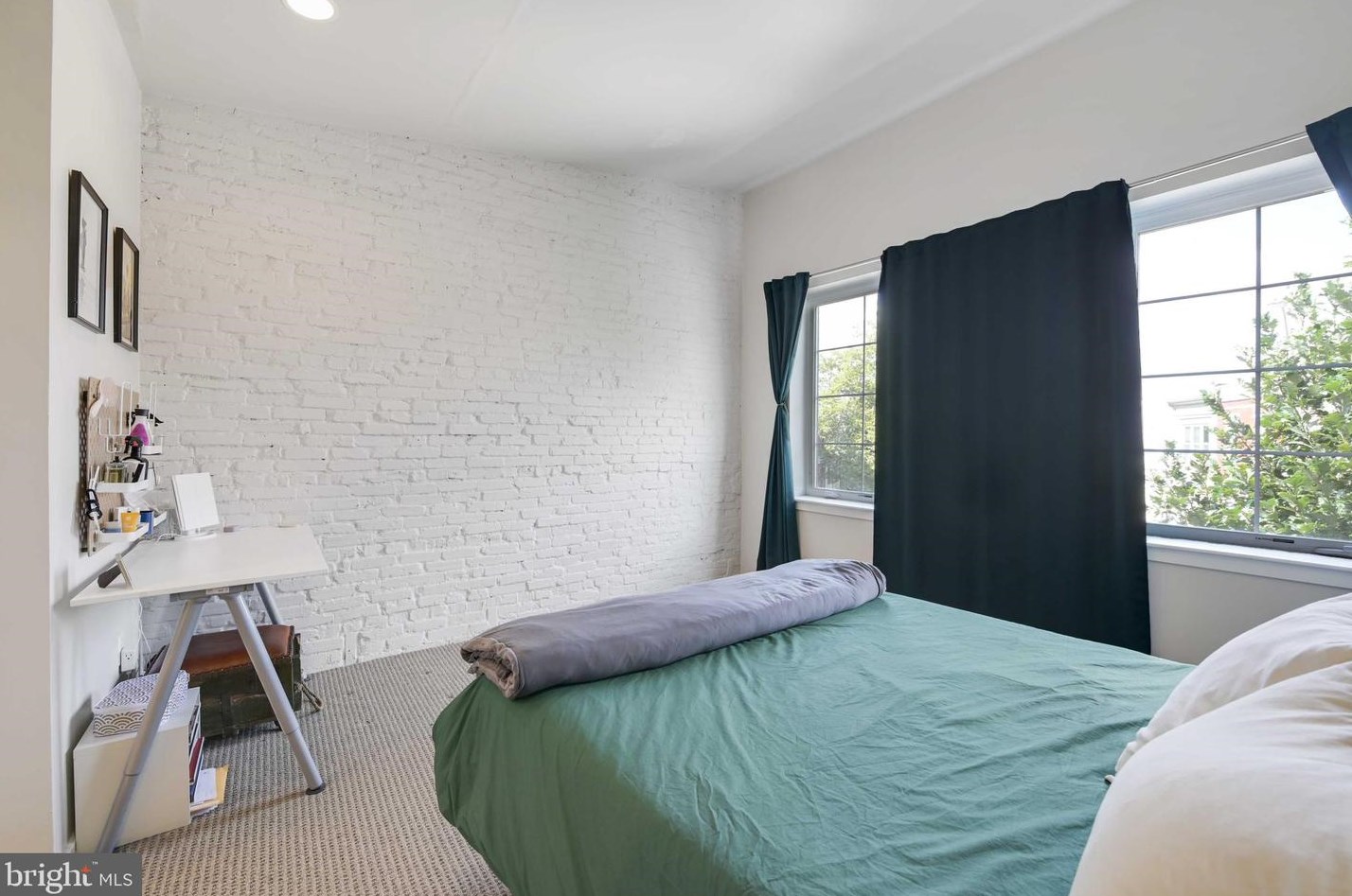 2639 Howard St, Baltimore MD  21218-4508 exterior