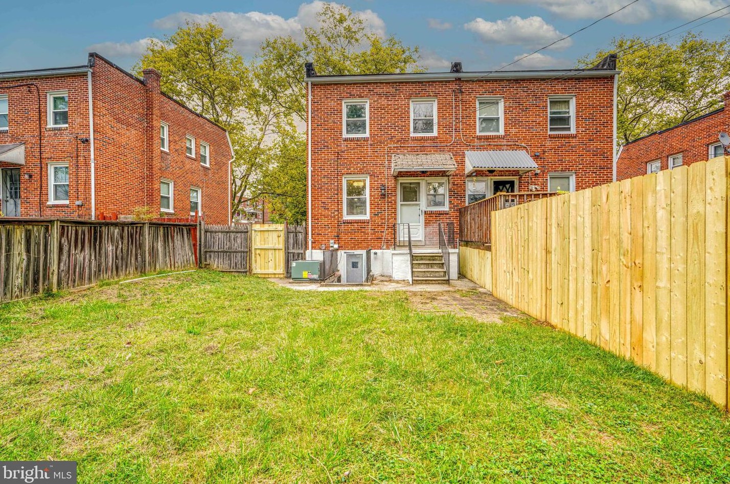 3705 Bayonne Ave, Baltimore MD 21206-2836 exterior