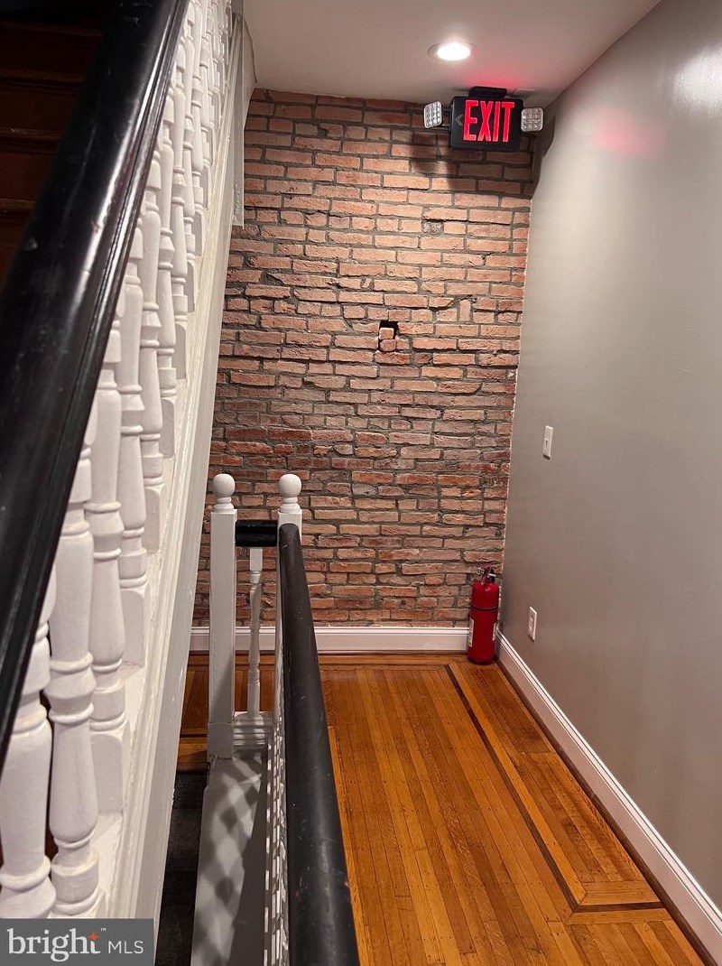 24 25th St, Baltimore, MD 21218-5057