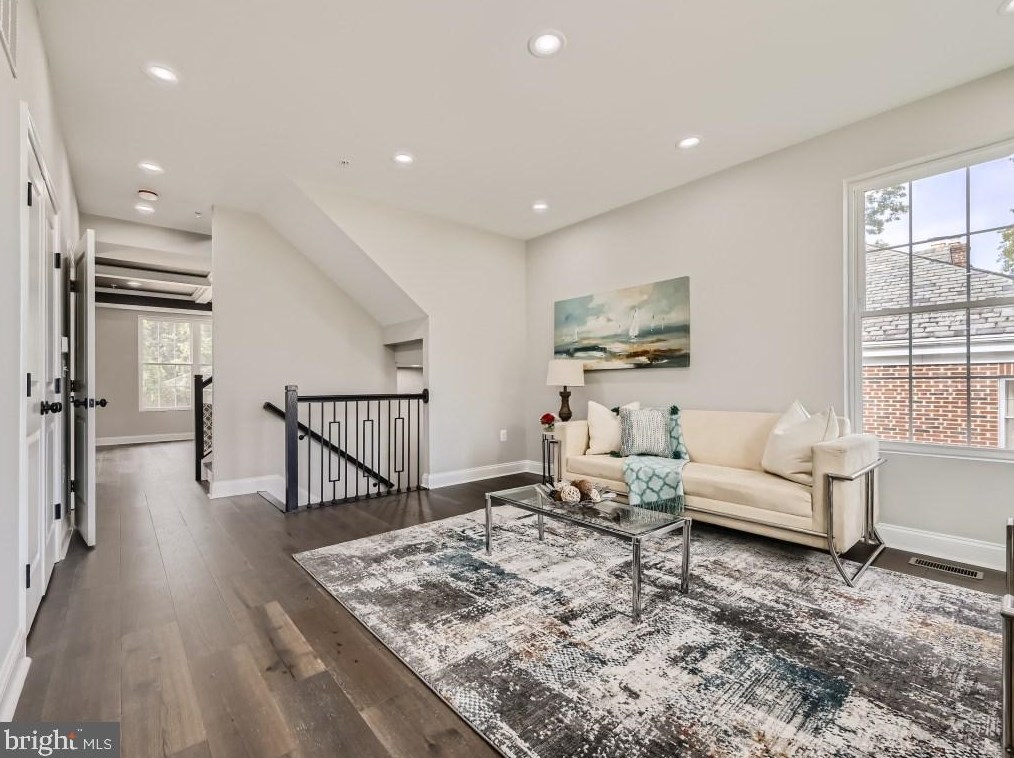3605 Sequoia Ave, Baltimore MD  21215-7141 exterior