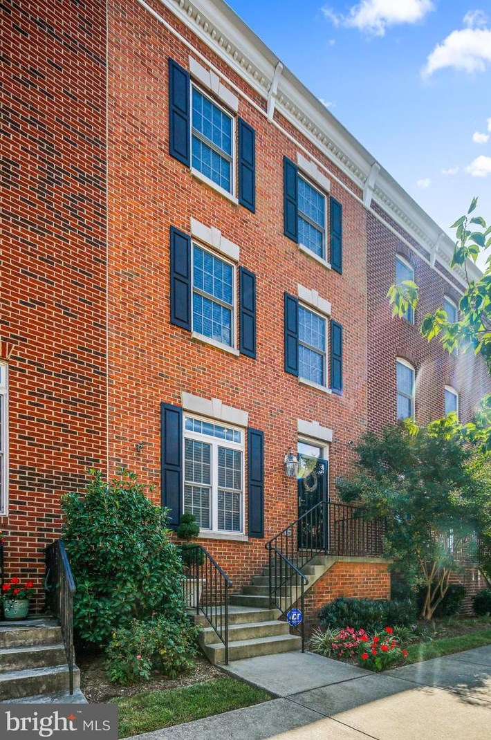 1509 Stack St, Baltimore, MD 21230-4763