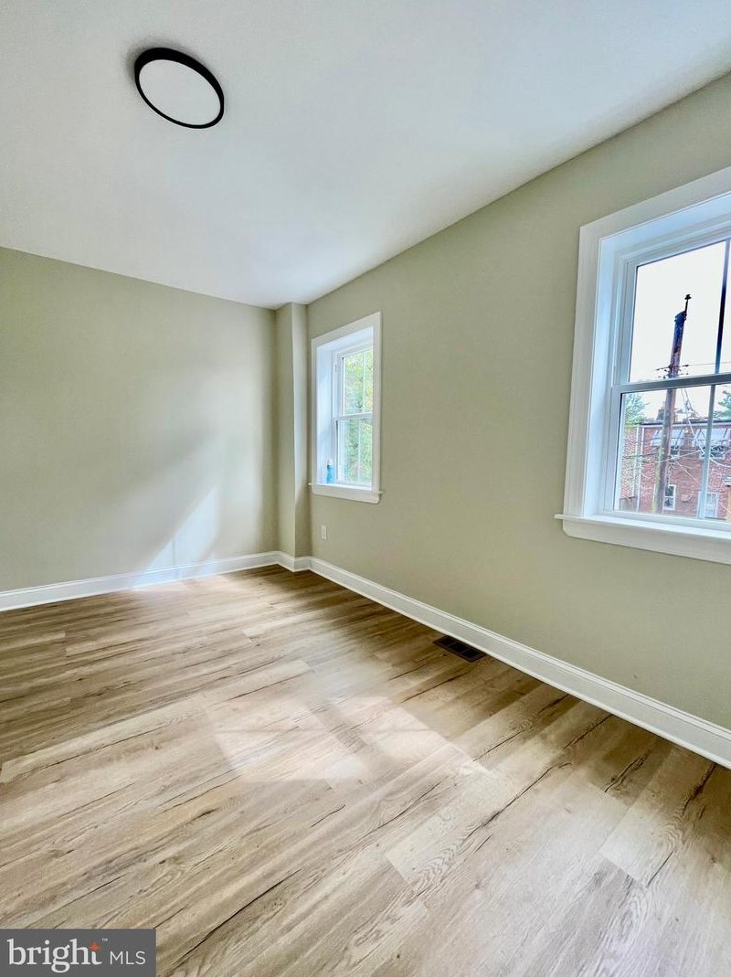 3531 Horton Ave, Baltimore MD 21225-1844 exterior