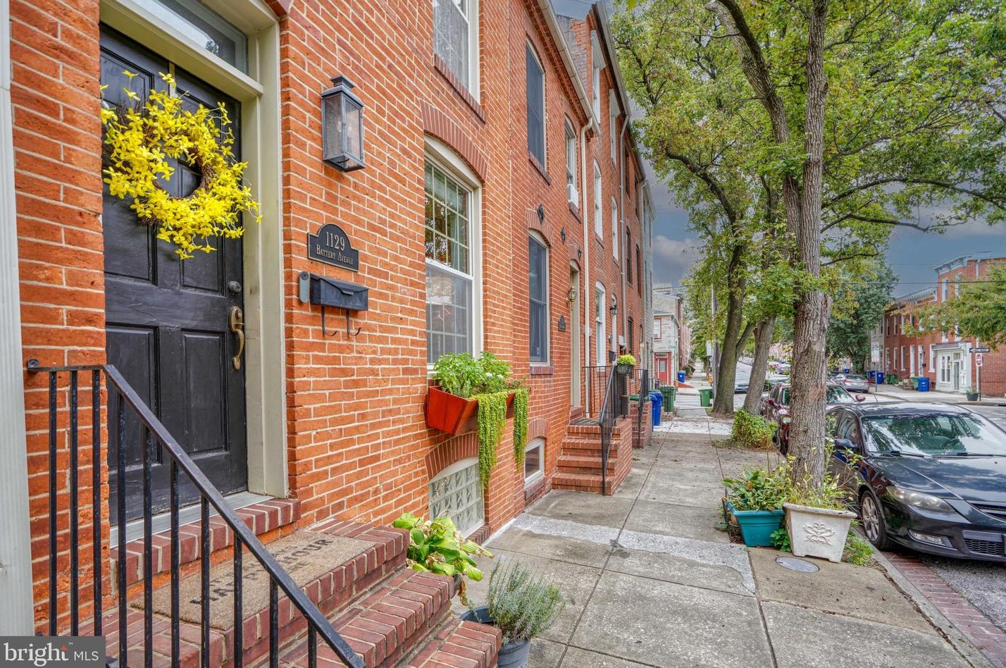 1129 Battery Ave, Baltimore, MD 21230-4111