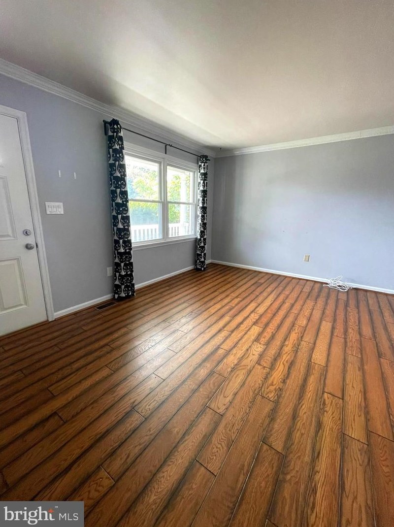 3508 Mactavish Ave, Baltimore, MD 21229-5126