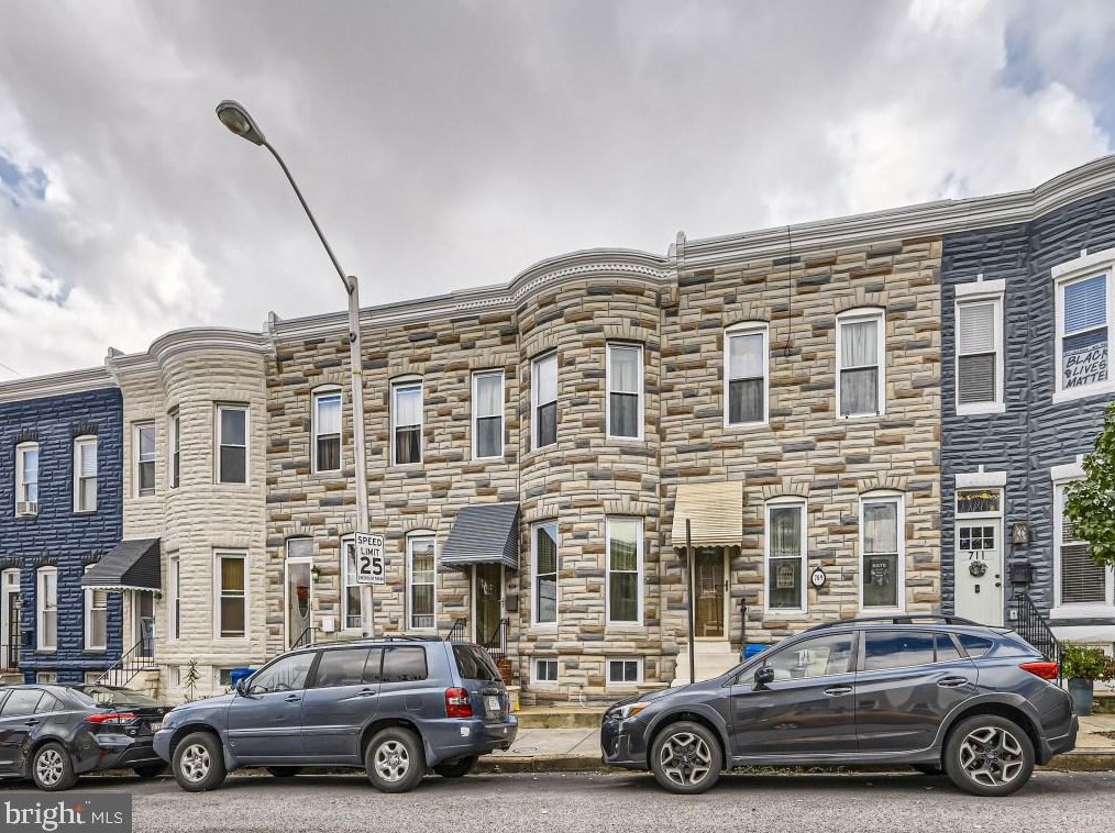 707 Berry St, Baltimore, MD 21211-2527